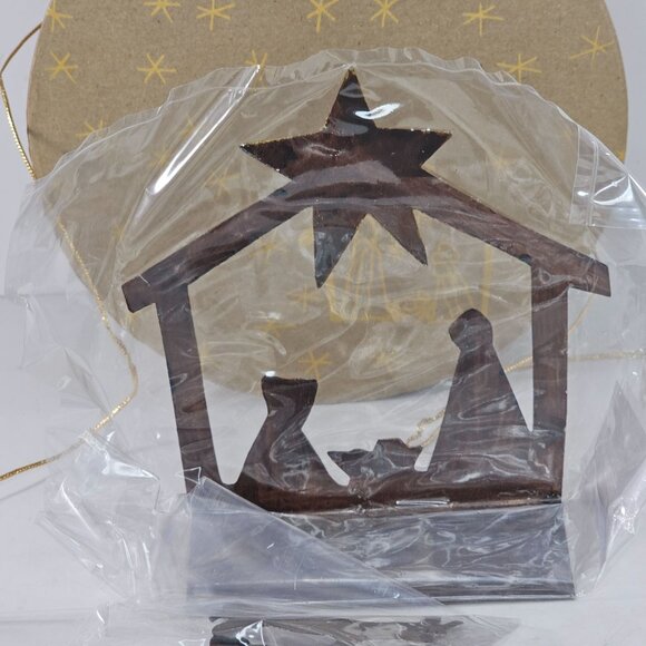 Handcrafted Metal Nativity Scene Set With Box Thin Sheet Metal Christmas Decor - Picture 3 of 11